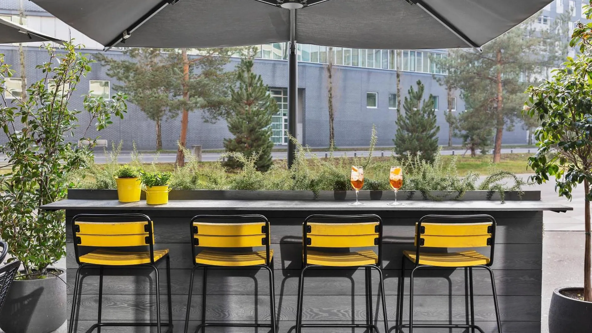 Courtyard By Marriott Zurich North Hotel Switzerland